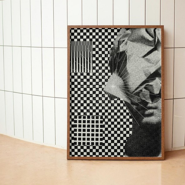 Don't hide Poster Don't hide Poster